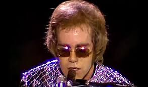 What did elton john say about this song and the progression of his career? Video Der Woche Elton John Mit Rocket Man Live 1972 Classic Rock