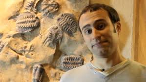 Loài người đang dần bị teo nhỏ: Nguyên nhân cực đáng sợ?