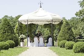 Hochzeitspavillon Des Hotel Schloss Obermayerhofen Obermayerhofen Schlossobermayerhofen Heiratenimschloss Schl Hochzeit Hotel Heiraten Im Schloss Hochzeit