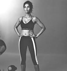 Padma Lakshmi Bikini Weight Loss Diet And Exercise Tips Vegetarian Diet Pilates Workouts Celebrity News