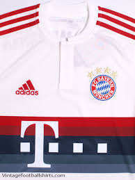 Thomas muller authentic player name set bayern munich away 2015/16. 2015 16 Bayern Munich Away Shirt Bnib For Sale
