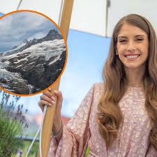 Maybe you would like to learn more about one of these? Cathy Hummels Endlich Kann Sie Ihr Geheimes Projekt Realisieren Dortmund