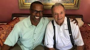 Bowden was awarded the bobby dodd coach of the year award for 1980. New Fsu Football Coach Willie Taggart To Bobby Bowden I Need You Over My Shoulder Orlando Sentinel