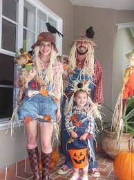Diy Scarecrow Costume Ideas From Clever To Creepy Diy Scarecrow Costume Halloween Costumes Scarecrow Scarecrow Costume