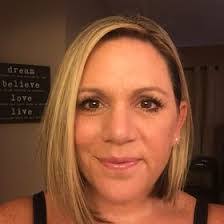 Shannon Busch's Instagram, Twitter & Facebook