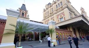 Qualquer museu é, na definição do international council of museums (icom, 2001), uma instituição permanente, sem fins lucrativos, a serviço da sociedade e do seu desenvolvimento, aberta ao público e que adquire, conserva, investiga, difunde e expõe os testemunhos materiais do homem e de seu entorno, para educação e deleite da sociedade. Museu Da Lingua Portuguesa Tem Data Para Reabertura Apos Cinco Anos Fechado Folha Pe