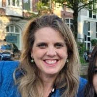 Fatima Vargas's Instagram, Twitter & Facebook