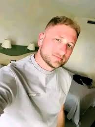 I am Robert Thomas 67 years old and I am ready to travel to any country to  meet with you ❤️