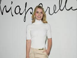 Kitty, 30, and michael, 62, got engaged in 2019, after first sparking romance rumours back in 2018. Zp6kgnucqzz5lm