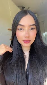 Mayra Pedroza's Instagram, Twitter & Facebook