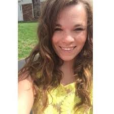 Shelby Vogel's Instagram, Twitter & Facebook