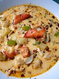 Beaucoup Seafood Chowder Seafood Recipes Food Delicious Soup