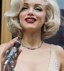 Such ladies are blessed with special charm. The 30 Best 60s Hairstyles Hairstyles Update
