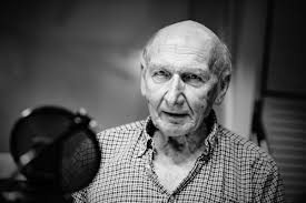 Zemřel Jiří Černý († 87 let). Poslechněte si vltavské pořady předního  hudebního publicisty a kritika