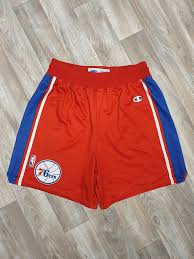 You'll never have to search for a gameday outfit again when you've got tailgate philadelphia 76ers gear and ae jeans and shorts! Philadelphia 76ers Shorts Size Large The Throwback Store
