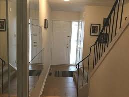 Mississauga apartment living provides you with the opportunity to enjoy recreational activities such as cross country skiing, cycling, jogging, inline skating, golfing and fishing. 4 1 Bedroom Townhouse For Rent 2315 Bromsgrove Rd Mississauga On L5j 4a6 Canada House For Rent Mktlist