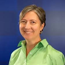 Paula Arnett's Instagram, Twitter & Facebook