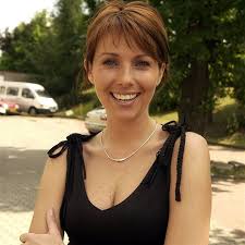 View the profiles of people named nicole lenertová. Velky Rozhovor S Nicol Lenertovou O Nove Zivote V Americe Tezke Nemoci Ale I O Jagrovi Expres Cz
