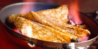Crepes Aux Pommes Flambees A La Poele Facile Et Pas Cher Recette De Crepes Sucrees Recette Crepe Recettes De Cuisine