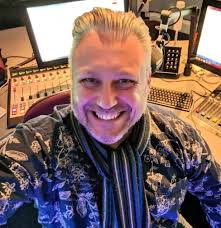 Happy Mystery Song Middle Day 😁 Hows your day been? Happy Coffee Break ☕