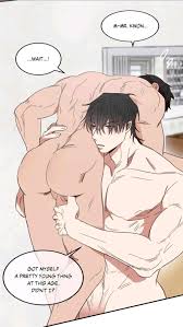 Apenas dois homens musculosos