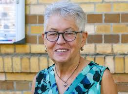 Dorfgemeinschaftshaus in Arnsdorf: Dorfgemeinschaftshaus in Arnsdorf:  Premiere im neuen Ambiente