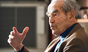 Des « crimes de guerre » en Ukraine à la menace Marine Le Pen, les mots  forts de Robert