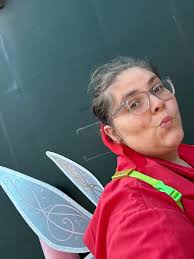 Chloe Roberts. (@chloerobertsoffical) • Instagram photos and videos