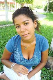 Las orgullosamente egresadas de la...