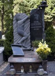 Kamila skolimowska urodziła się w 1982 roku w warszawie. Kamila Skolimowska Byla Sportowa Gwiazda Jej Nagle Odejscie Zdruzgotalo Polakow Miejsce Jej Spoczynku Przykuwa Uwage Zycie