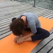 Sinonim kata penginapan adalah wisma, balai, gedung, pejabat, pesanggrahan. Butterfly Pose Effects Butterfly Pose Effects 14 Butterfly Pose Time Yoga Poses Febri Andika