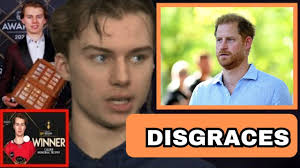 STEP ASIDE, HARRY! Connor Bedard Tells Prince to Move During 2024 NHL  Awards Photo Op