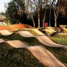 Ride, jump, tailwhip, backflip and superman to score the most points during the time limit. Show Off Your Backyard Pumptrack Or One You Dream About The Hub Mountain Biking Forums Message Boards Vital Mtb