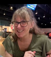 Dianne Kincaid's Instagram, Twitter & Facebook