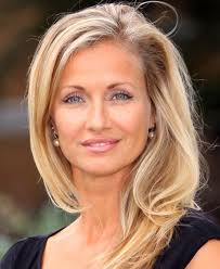 Julie Goulet's Instagram, Twitter & Facebook