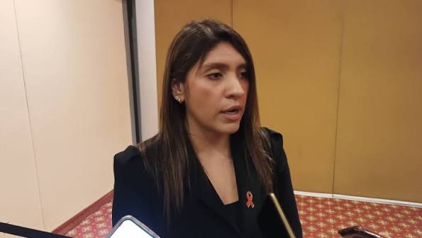 Diario - 📣 La titular de SEIMUJER, Alejandra Anguiano, afirmó que los  derechos conquistados por las mujeres no fueron otorgados, sino ganados en  las calles “gritando, marchando y exigiendo”. Durante la conmemoración