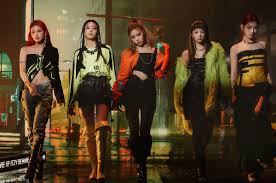 By itzy recently, itzy's main rapper was asked in a fan sign with midzys by a fan to share her feelings while . Itzy International On Twitter Jin From Bts Recommended In The Morning In His Bighit Music Record Jin Playlist As An Exciting Song To Listen To In The Shower Itzy Itzyofficial Https T Co Iezaj03dmh