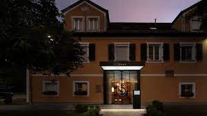 Sie können hier auch noch die einzelnen gerichte der restaurants aus braunau am inn finden. Schudlbauer S Hotel Restaurant Bar Braunau Am Inn Holidaycheck Oberosterreich Osterreich