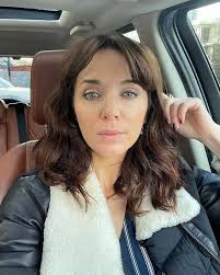 Hi Alisha Newton Amber Marshall and Michelle Morgan have a great day