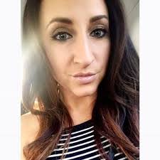 Alyssa Ames's Instagram, Twitter & Facebook