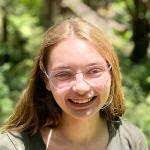 Desiree Stumpf's Instagram, Twitter & Facebook