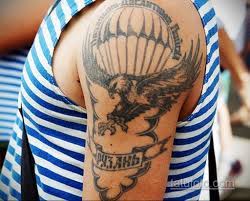 Jun 24, 2021 · в николаеве приступили к разработке сметы по созданию копии скульптуры, которую повалили двое пьяных мужчин с фасада здания академического художественного русского драматического театра Foto Tatuirovki Vdv 02 08 2020 067 Airborne Tattoo Tatufoto Com Tatufoto Com