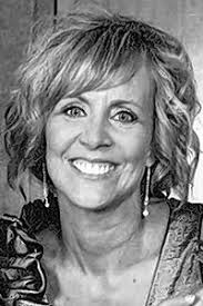 Kandi Anderson's Instagram, Twitter & Facebook