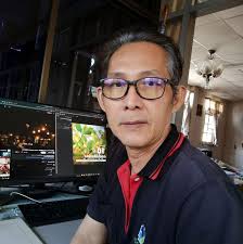 李元玲- Who's behind?