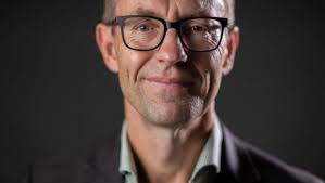 Sir Ashley, Dame Farah: Bloomfield and Palmer amongst top honour recipients  in New Year Honours for 2023