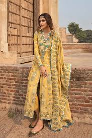Crimson Winter Collection Musafir 2020 Sheeshay Hazaron Canary Buy Original Online With Free Shipping Cash On Delivery Winter Collection Pakistani Suits Fashion