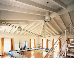 Realizzazione di tetti in lamellare. Quanto Costa Realizzare Un Tetto In Legno Alcuni Prezzi Per Orientarsi