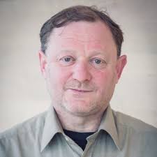 Liber Endre cimbalom, három húros brácsa