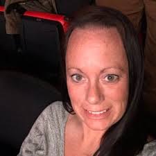 Kathy Dively's Instagram, Twitter & Facebook