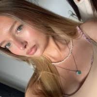 40+ "Holly Schofield" profiles